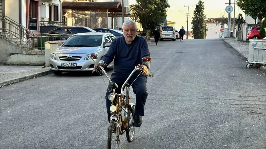 Kocaeli'nin "Pala Dayı"sı: 1976 model minibüsüyle çocukluk hayalini yaşatıyor 17