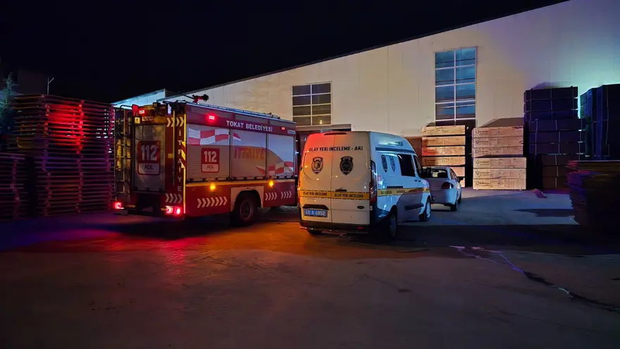 Pres makinesine sıkışan işçi hayatını kaybetti 1