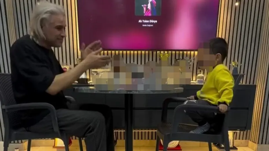 Çocuğunu alkol masasına oturtan baba gözaltına alındı