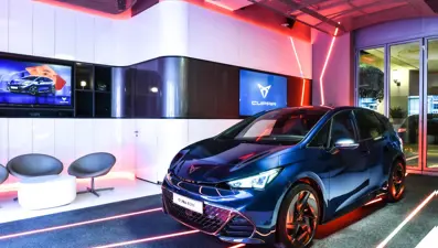 Elektrikli CUPRA Born Doğuş Otomotiv Plus Deneyim Merkezi’nde