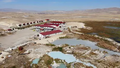 Sonbaharda şifa arayanların uğrak yeri: Ağrı Diyadin Kaplıcaları