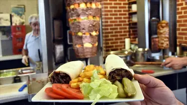 Döner satışında 'hijyen ve güvenilirlik' sertifikası geliyor
