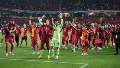 Fernando Muslera, Bülent Korkmaz'ın rekoruna ortak oldu