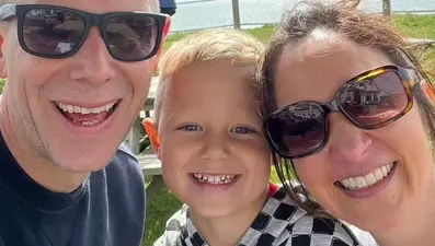 6 yaşındaki çocuğu grip sandılar ama lösemi olduğu ortaya çıktı: Boynundaki belirti her şeyi ele verdi