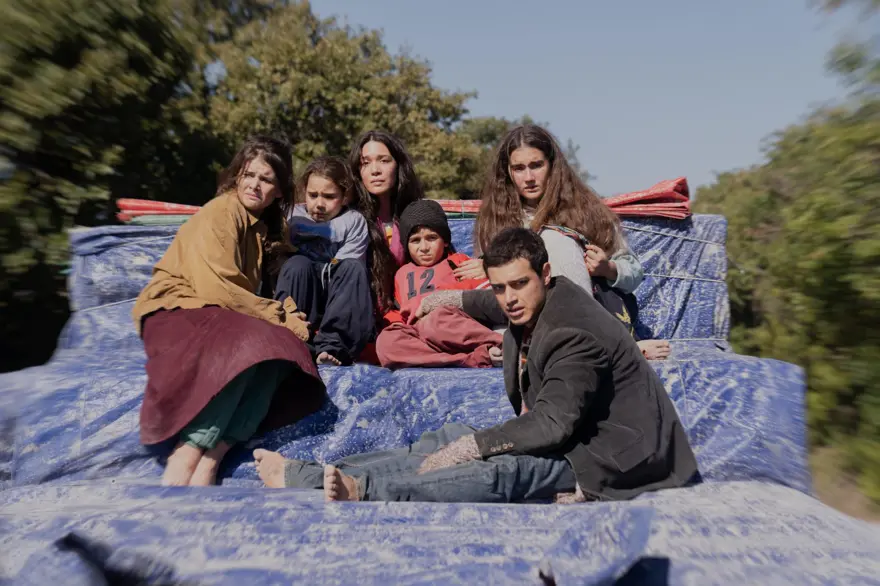 SAHİPSİZLER 3. BÖLÜM TANITIMI 15