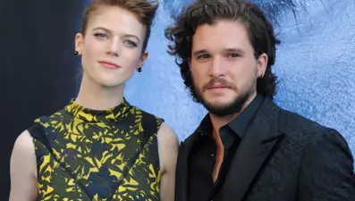 Kit Harington eşi Rose Leslie’yi Rus modelle aldattı iddiası (Yatakta fotoğrafı paylaşıldı)