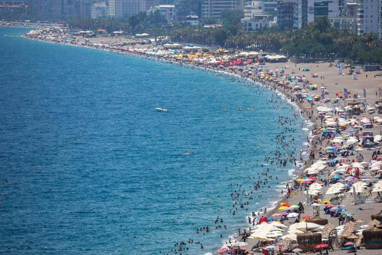 Antalya'ya 5 ayda 3.5 milyon turist: İlk sırada Almanya