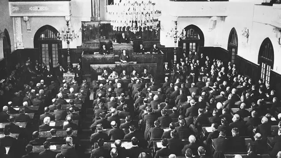 Dünyaya meydan okuyan bir meclis! Kurtuluşa giden yolda 23 Nisan 