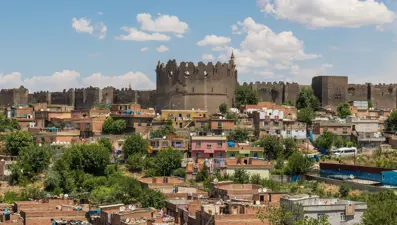 Diyarbakırlı hayırsever iş insanı Çermik ilçesinde 45 metre uzunluğunda köprü yaptıracak