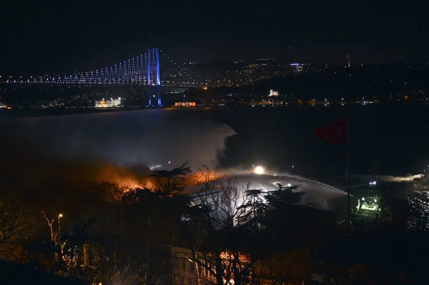 Galatasaray Üniversitesi'nde yangın 16
