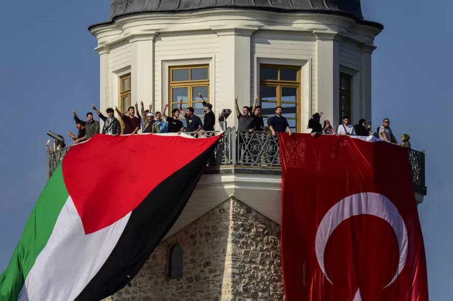 İstanbul Boğazı'nda deniz konvoyuyla Gazze eylemi 4