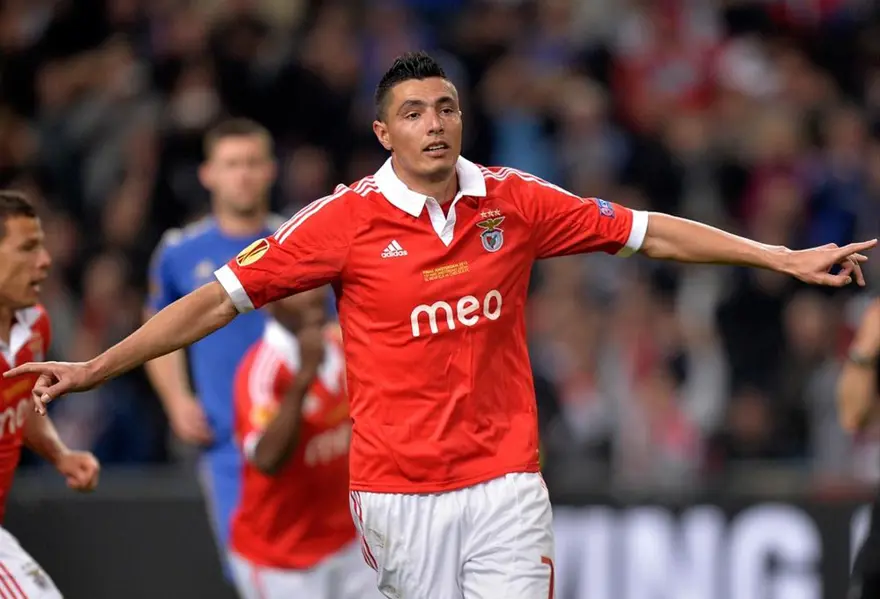 Cardozo elde kaldı 