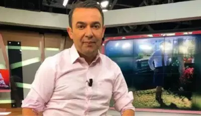 Cem Küçük soruşturması. Gazeteci Tahir Sarıkaya gözaltına alındıCem Küçük soruşturması kapsamında gazeteci Tahir Sarıkaya gözaltına alındı.