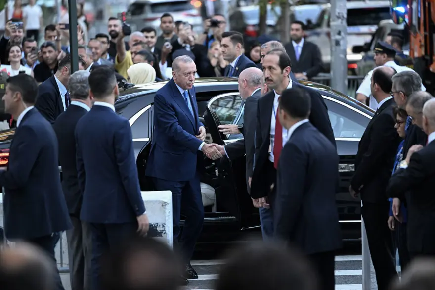 Cumhurbaşkanı Erdoğan'ın ABD ziyareti: "İsrail soykırımı bölgesel barışı da tehdit ediyor" 15