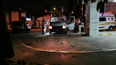 Hastane bahçesinde silahlı saldırıya uğrayan kişi hayatını kaybetti