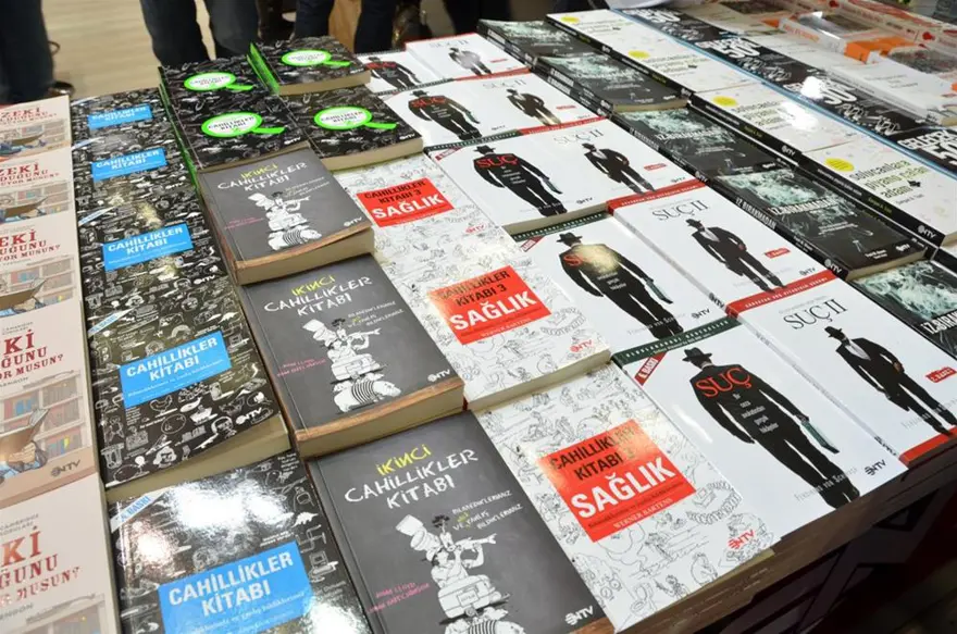Kitap tutkunları TÜYAP'da buluştu 21