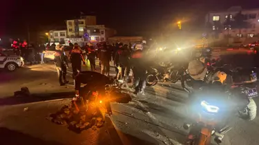 'Dur' ihtarına uymayan aracı kovalayan polis ekibi kaza yaptı: 2 yaralı