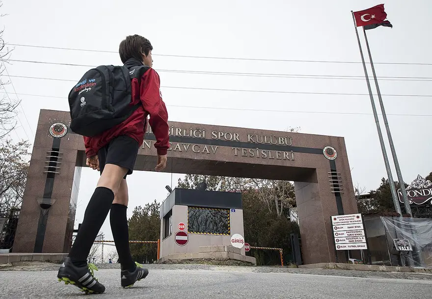 Milli yıldız Arda Güler'in futbol hikayesi: Top toplayıcılıktan dünya devlerinin radarına 1