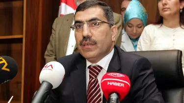 Adana Belediyesi durulmuyor