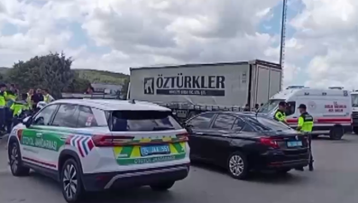 Kuzey Marmara Otoyolu'nda kaza: Jandarma aracı su kanalına düştü... Yaralılar var