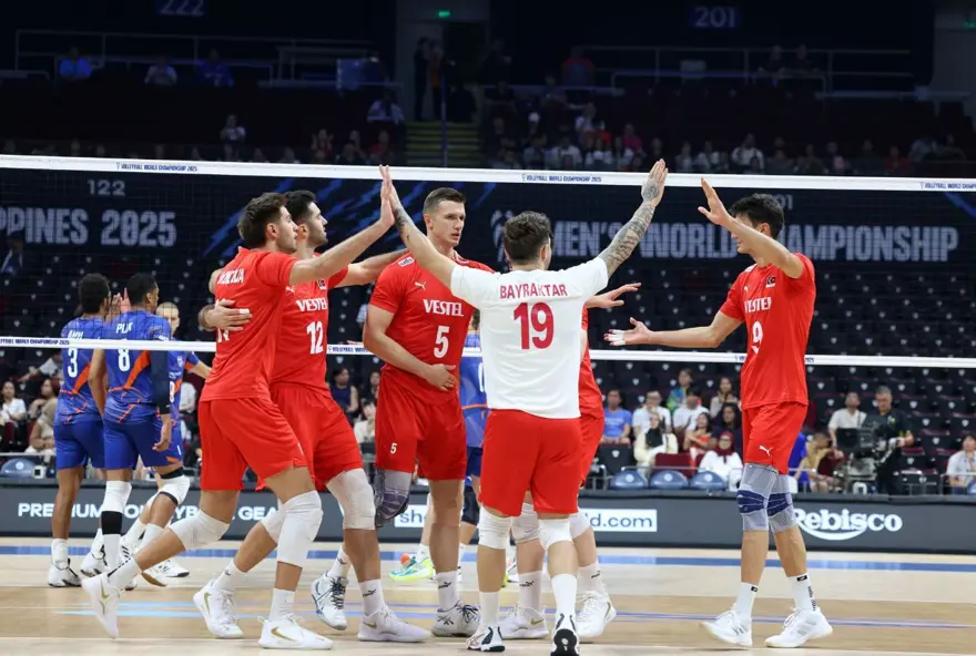 Filenin Efeleri çeyrek final için sahada! Türkiye - Polonya voleybol maçı saat kaçta, hangi kanalda? 2
