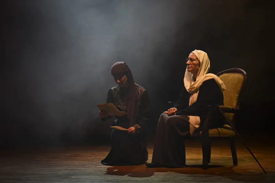 "Cumhuriyete Doğru" oyunu Ankara'da "perde" dedi 14 "Cumhuriyete Doğru" oyunu Ankara'da "perde" dedi 14