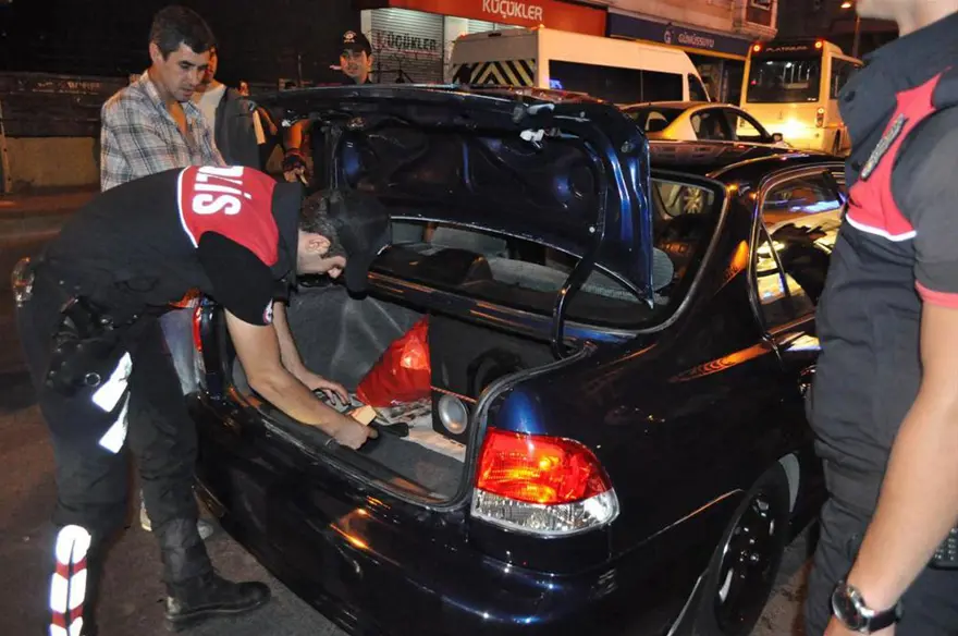 Bağcılar'da geniş çaplı operasyon 4