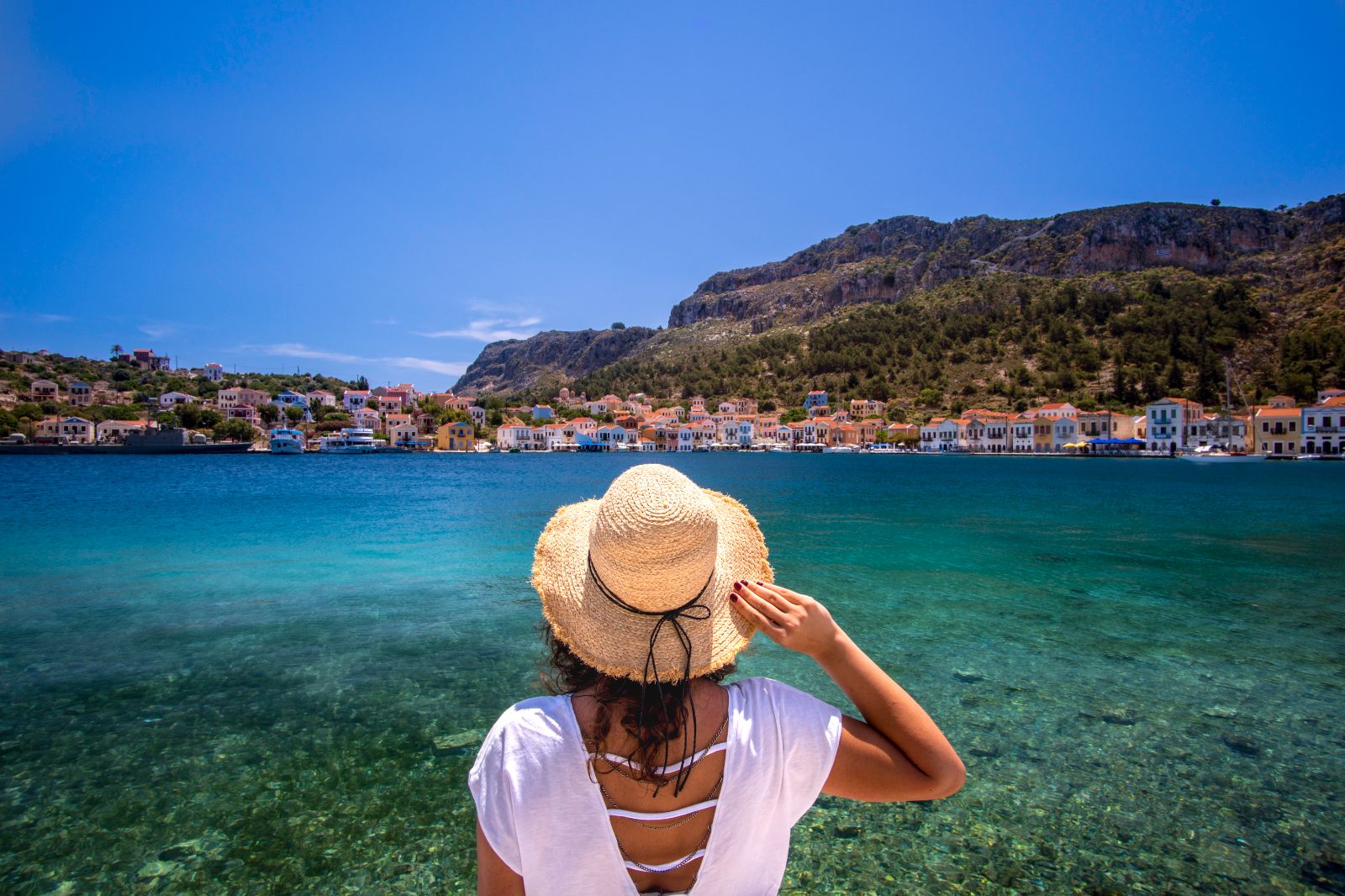 Yunanistan'a kapıda vize dönemi: 7 günlük turist vizesiyle gidilecek 10 ada