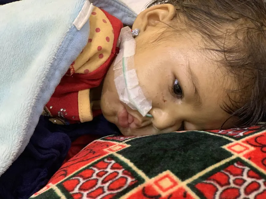 İnsanlık dramı: Sütten kesilen Afgan annelerin bebekleri büyüyemiyor 1 İnsanlık dramı: Sütten kesilen Afgan annelerin bebekleri büyüyemiyor 1