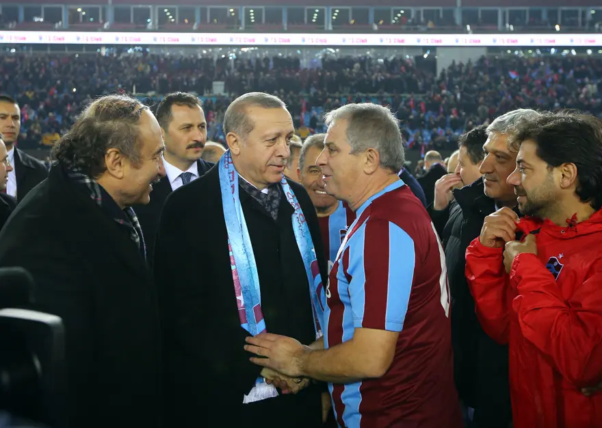 Şenol Güneş Stadı düzenlenen törenle açıldı 32