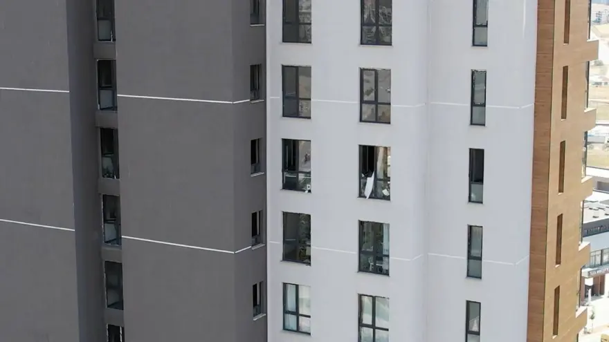 BİNANIN SON HALİ GÖRÜNTÜLENDİ 4