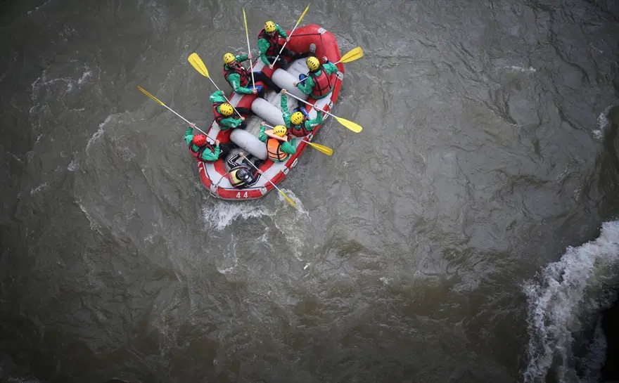 Melen Çayı'nda rafting sezonu açıldı 20 Melen Çayı'nda rafting sezonu açıldı 20