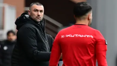 Kasımpaşa'da Burak Yılmaz Fenerbahçe maçında yok