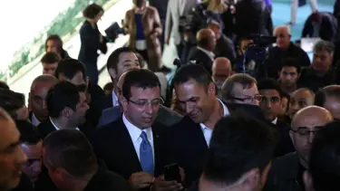 İBB Meclisi pazartesi toplanacak (İşte partilere göre dağılım)