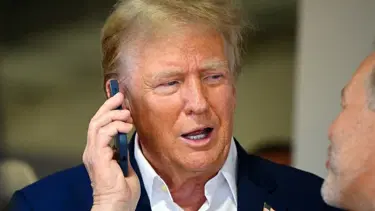 Trump telefon satacak