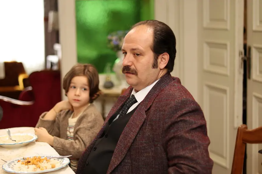 Sen Ağlama İstanbul yeni bölümüyle ekranlara gelecek: Saldırının arkasındaki isim kim? 6