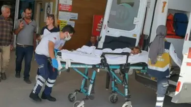 Üzerine kaynar süt dolu tencere devrilen bebek ağır yaralandı