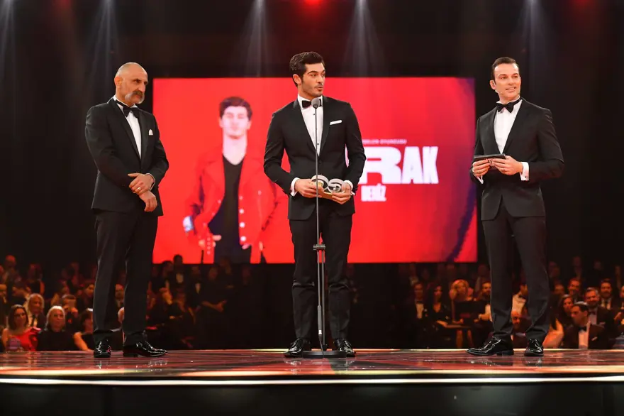 GQ MOTY Ödül Töreni, GQ Men of the Year, GQ ödül töreni, burak deniz 