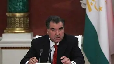 Tacikistan'da Rahmanov yeniden seçildi