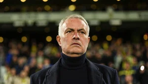 Mourinho'dan şaşırtan Galatasaray paylaşımı: Binlerce beğeni ve yorum aldı Mourinho'dan şaşırtan Galatasaray paylaşımı: Binlerce beğeni ve yorum aldı