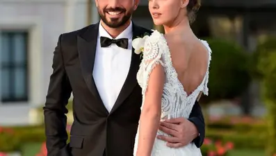 Bensu Soral ile Hakan Baş evlendi