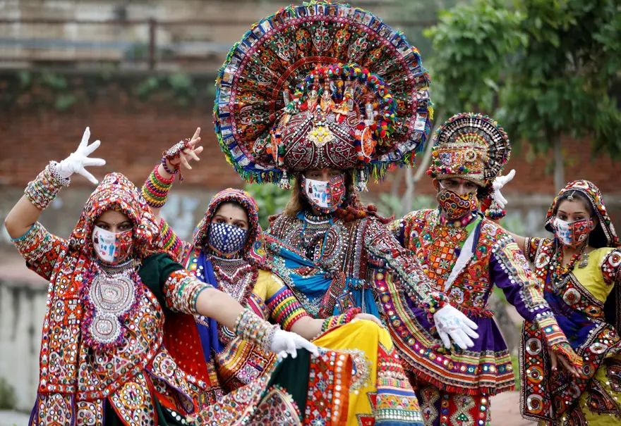 HİNDİSTAN'DA 24 SAATTE 94 BİN 372 YENİ VAKA 5