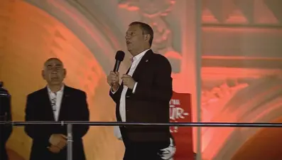 Özgür Özel, Büyükçekmece'de erken seçim çağrısı yaptı, tarih verdi