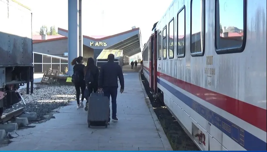 ERZURUM-KARS ARASINDA BÖLGESEL TURİSTİK EKSPRES TRENLER 24 SEFER GERÇEKLEŞTİRECEK 4