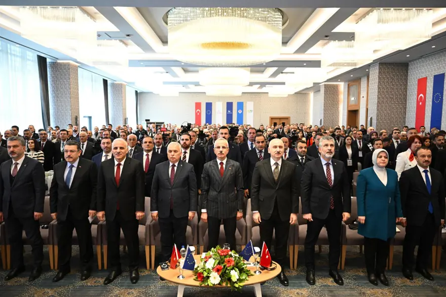 Bakan Uraloğlu: Trabzon’a yeni bir havalimanı kazandırmak için çalışmalara başladık 