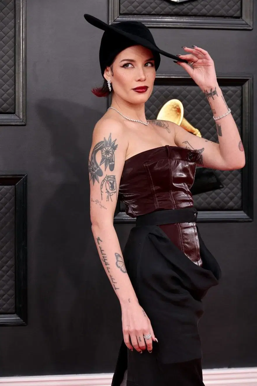 28. yaşına özel 28 fotoğrafla Halsey 5 28. yaşına özel 28 fotoğrafla Halsey 5