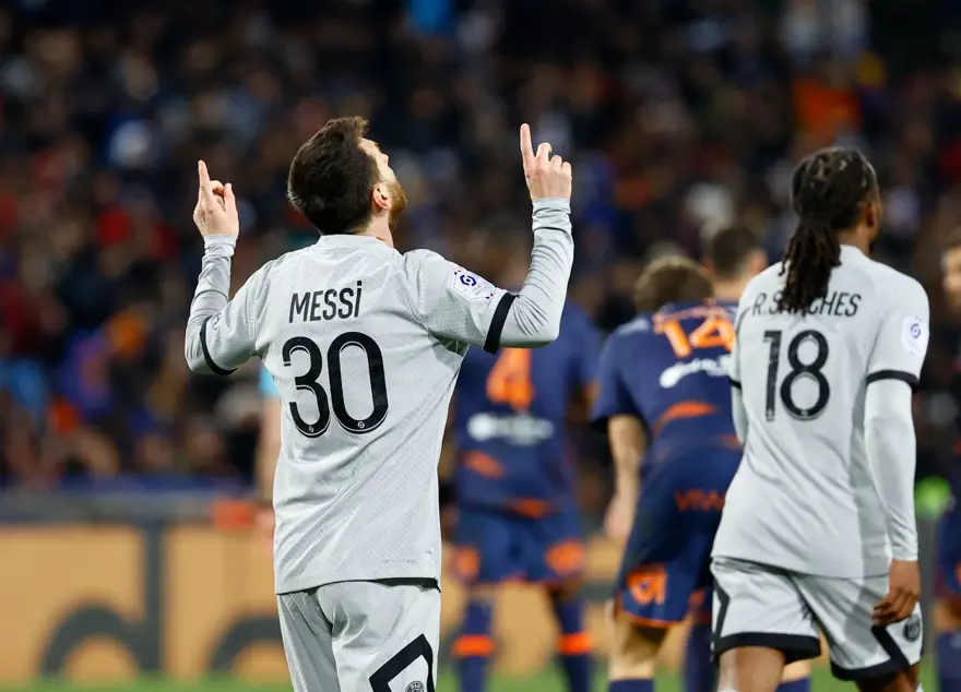 Kylian Mbappe'nin üzgün gecesi: 2 kez penaltı kaçırdı ilk yarıda sakatlandı 7 Kylian Mbappe'nin üzgün gecesi: 2 kez penaltı kaçırdı ilk yarıda sakatlandı 7