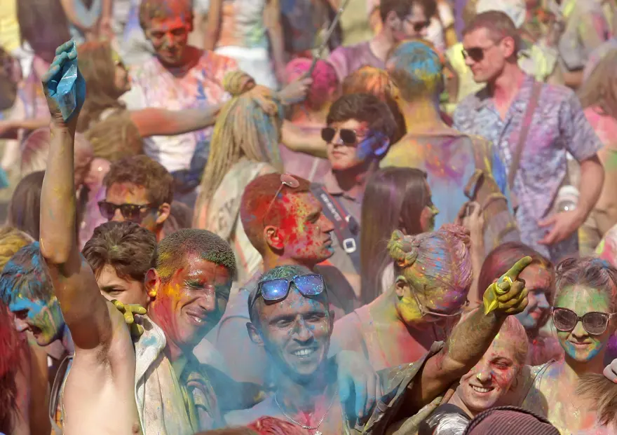 Kiev'de Holi Festivali 28