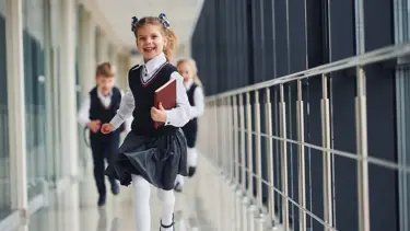 Okul kıyafetleri yüzde 60 zamlandı