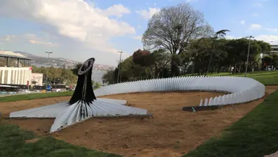 Beşiktaş'taki terör saldırısında yaralanan polis memuru şehit oldu